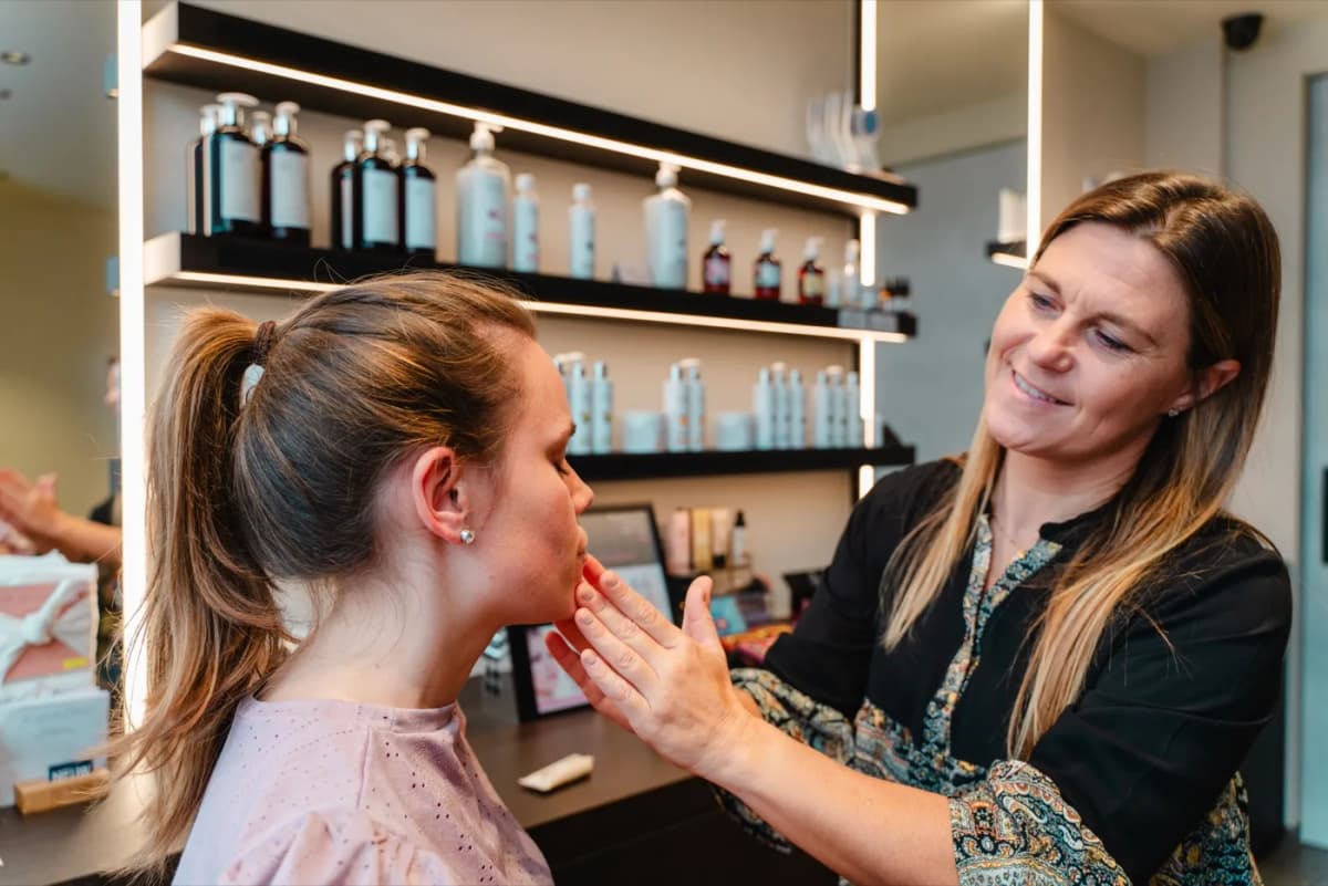 Make-up
